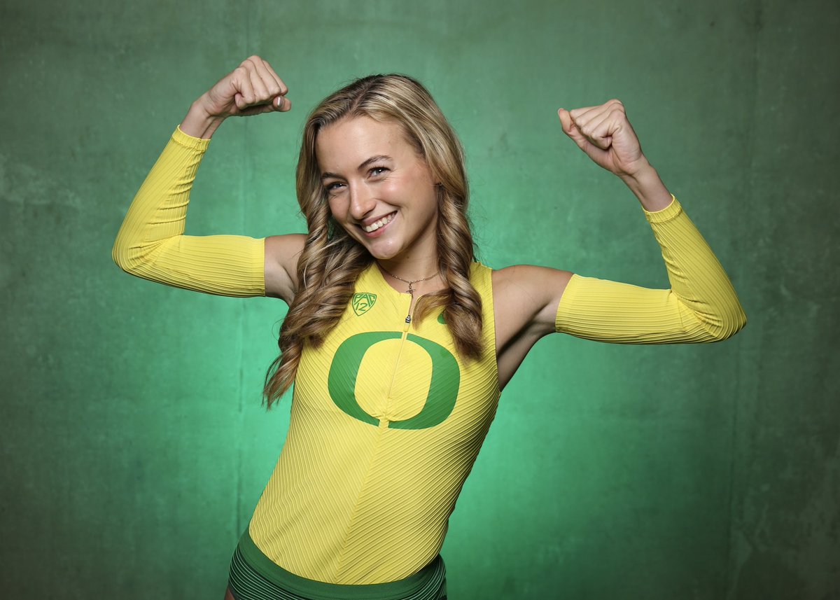 OregonTF's tweet photo. Opening the outdoor season with the dub and new PR (by more than four seconds)👊

#GoDucks | @Nicole1500m https://t.co/Mx65w0JTCc