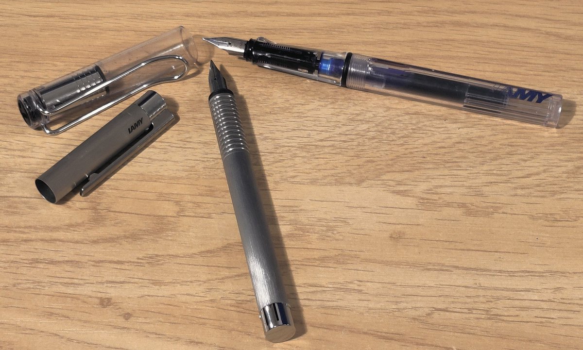 Sempre havia utilitzat <a href="/ParkerPens/">Parker Pens</a> fins que el senyor <a href="/toniclapes/">antoni clapés casals</a> va parlar de <a href="/LAMY/">LAMY</a> durant un programa. Quina meravella de productes i gamma de tintes. Gràcies Toni!