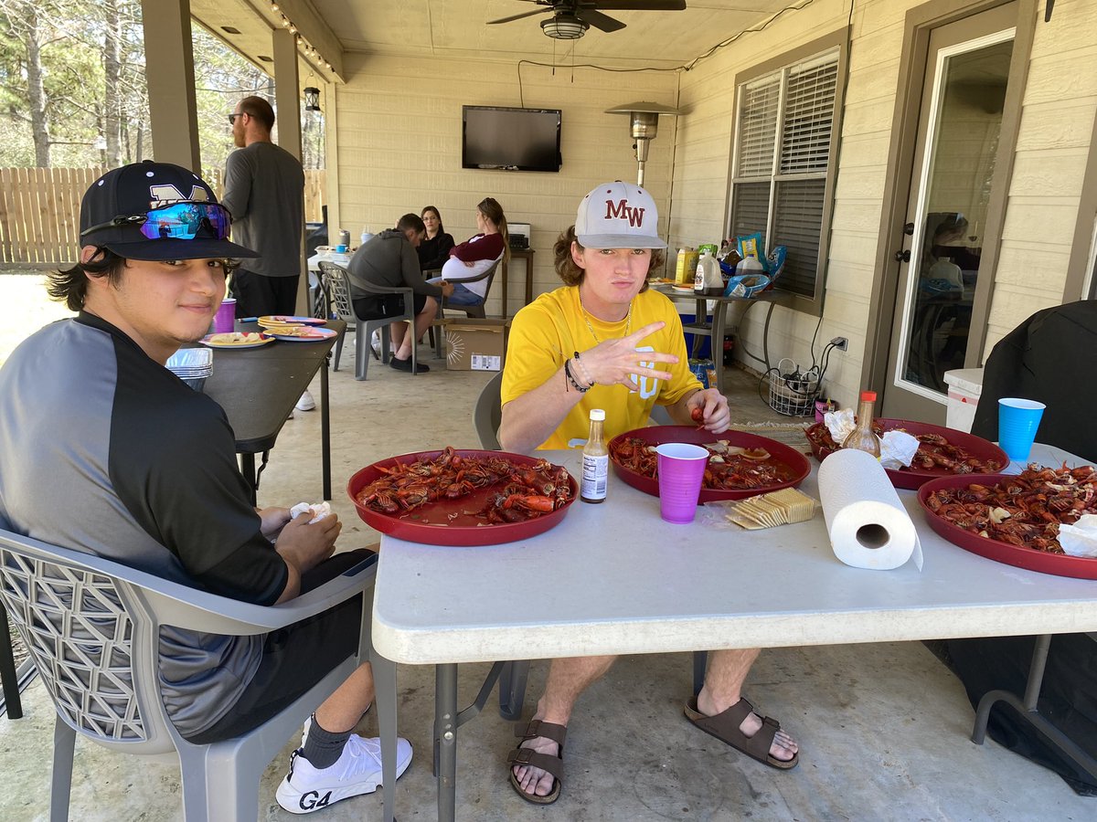 Great time at our varsity crawfish boil! And our final two eaters…these boys put down some crawfish!