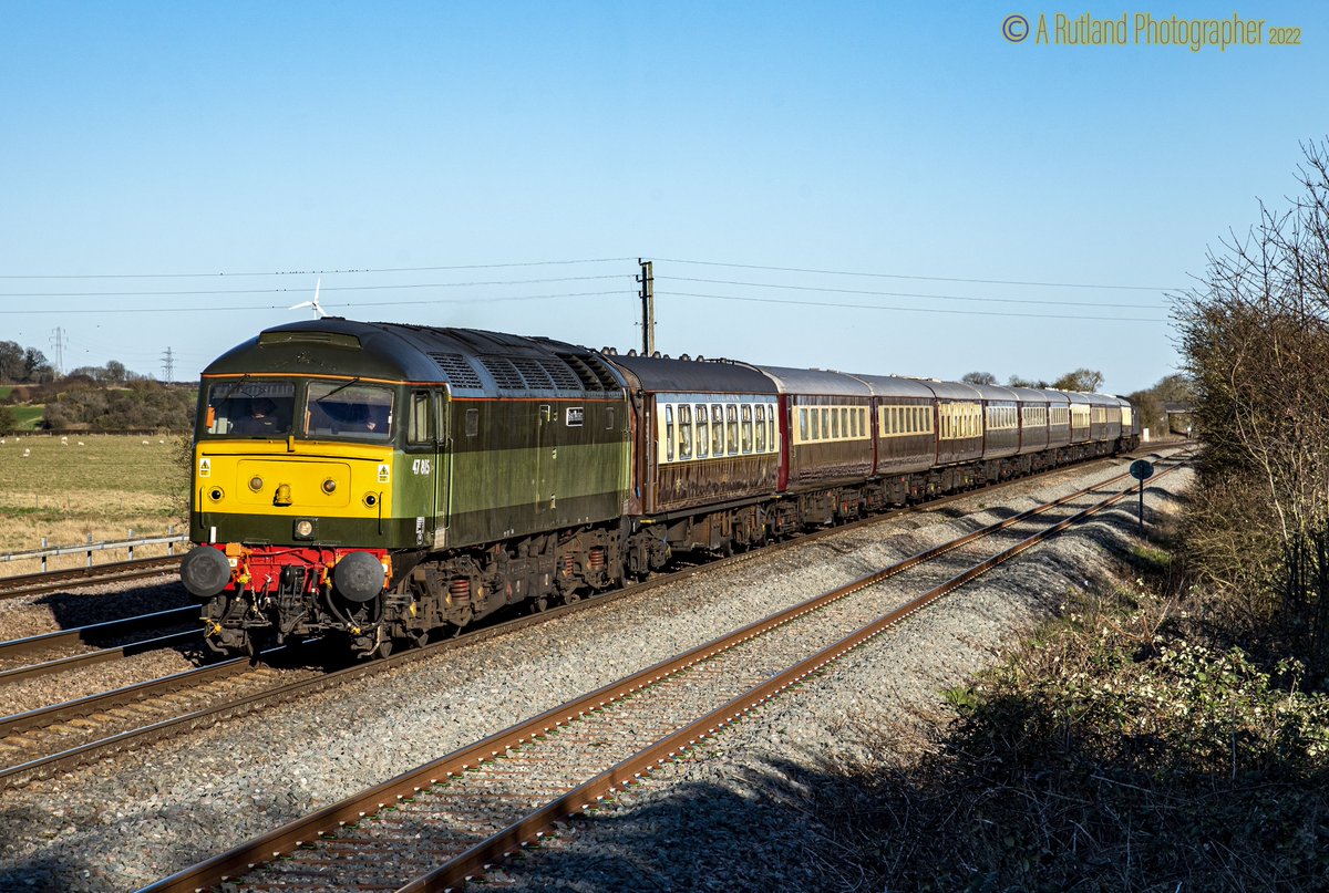 the 2nd highlight from todays photography stint was about @northernbelletr @westcoastrail #class47 #class57 #northernbelle seen near #meltonmowbray @railcamlive @wnxxuk