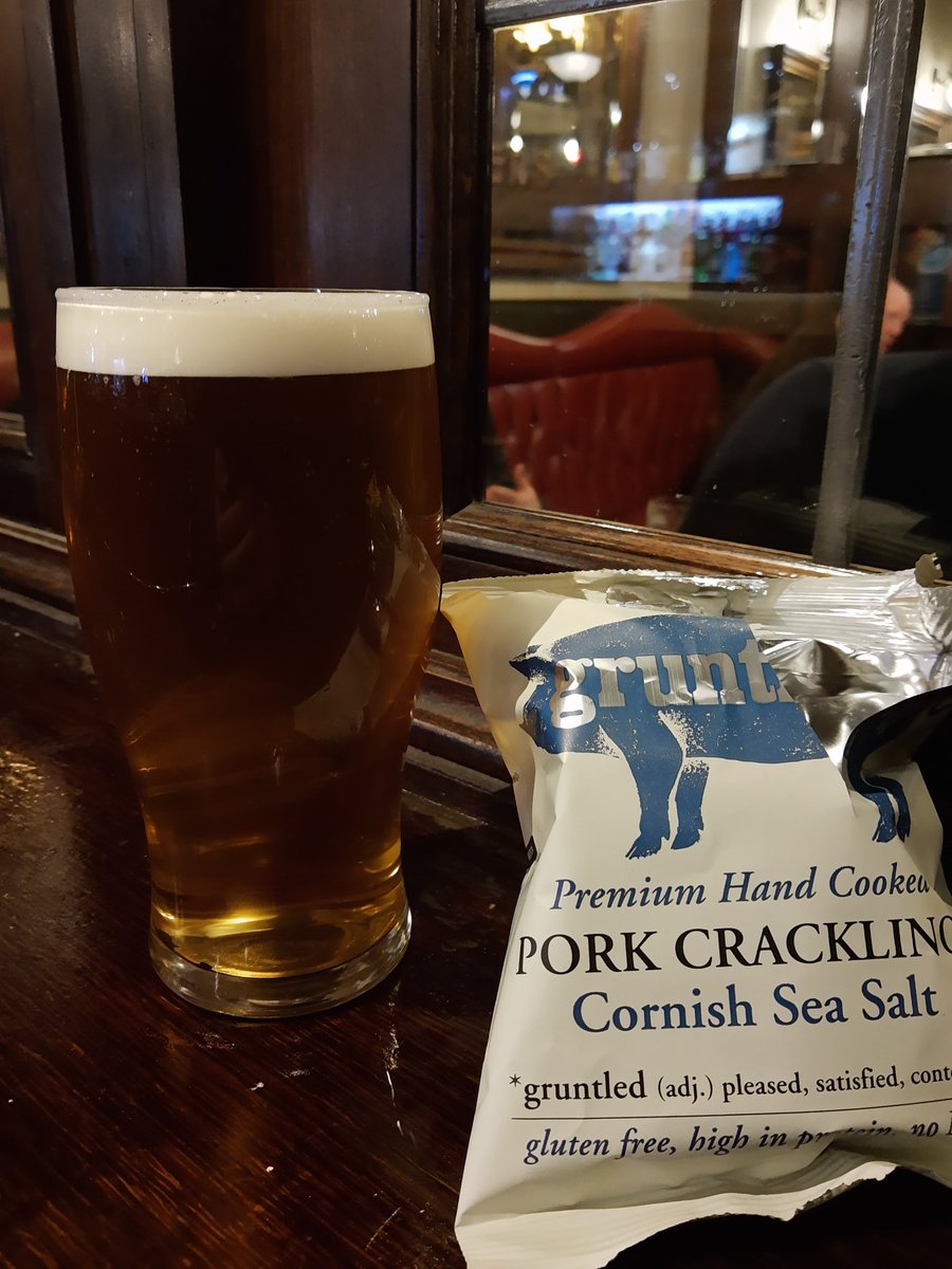 Dabooka's tweet photo. Actually I'm having the best night #FuckFPL https://t.co/oUWFKGMZBR