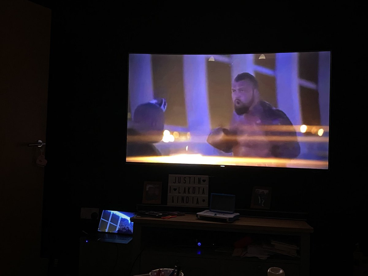 The laptop that was plugged into the TV- <a href="/Segi_tv/">SEGI TV</a> on the lowest poxy definition, still buffering and crashing. Big tv- YouTube thrown from a Samsung handset. #ThorVsEddie