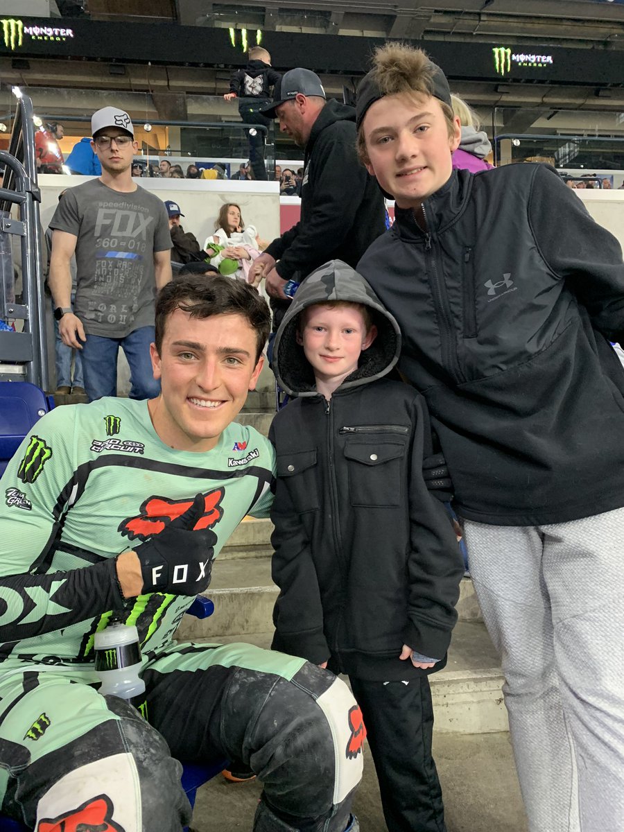 tooshie_roll's tweet photo. Let’s Go Cameron #SupercrossLIVE #mcadoo https://t.co/RW3rPTkrw6