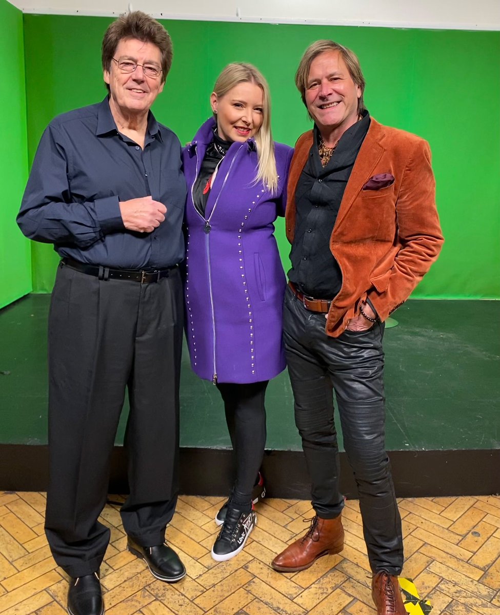 Always a pleasure to meet this lovely gent <a href="/MikeReadUK/">Mike Read</a> 
I can’t wait to watch the <a href="/SteveNormanReal/">Steve Norman</a> interview on the ’The Heritage Chart TV Show‘ in one of the next episodes.
#mikeread #radioandtvpersonality #heritagecharts #80smusic #spandauballet #stevenorman #latesttvbrighton