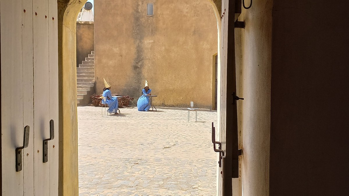 ATouristique's tweet photo. L’ASPT,  avec ses partenaires américains,  ambitionnent d’organiser les voyages retour des afro-descendants et de la diaspora en Afrique, notamment sur l’île de Gorée et l'incontournable ‘’Maison des Esclaves’’. 

@TourismeSenegal 
@Harlem_Tourism https://t.co/qIjH43P5GW