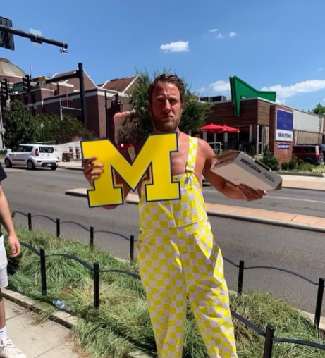 Thomasa412's tweet photo. @stoolpresidente @umichwrestling Michigan Man El pres shows no love to Michigan wrestling #whatashame @NCAAWrestling https://t.co/w0X8iwQIgx