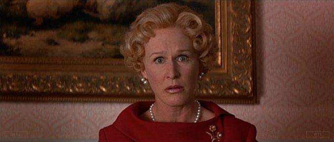 Glenn Close is now 75 years old, happy birthday! Do you know this movie? 5 min to answer! 