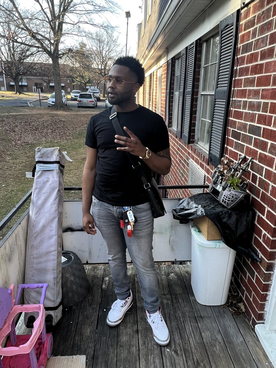 __jbunny06's tweet photo. A NIGGA WILL TELL YOU ITS CHESS ♟ , NOT CHECKERS 🏁 & CAN’T PLAY EITHER ONE 🖤💯 #FREEDABRO’S🔓 #LLKP💔🕊 https://t.co/MU76RIgcoI