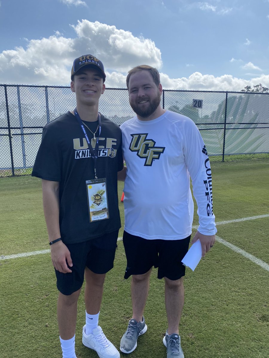 Awesome visit <a href="/UCF_Football/">UCF Football</a> Thank you to <a href="/CoachT_HarrisJR/">Tim Harris Jr.</a> <a href="/ChipLindsey11/">Chip Lindsey</a> for inviting me. <a href="/CoachJesseStone/">Jesse Stone</a> @ColeHeard_UCF #ChargeOn