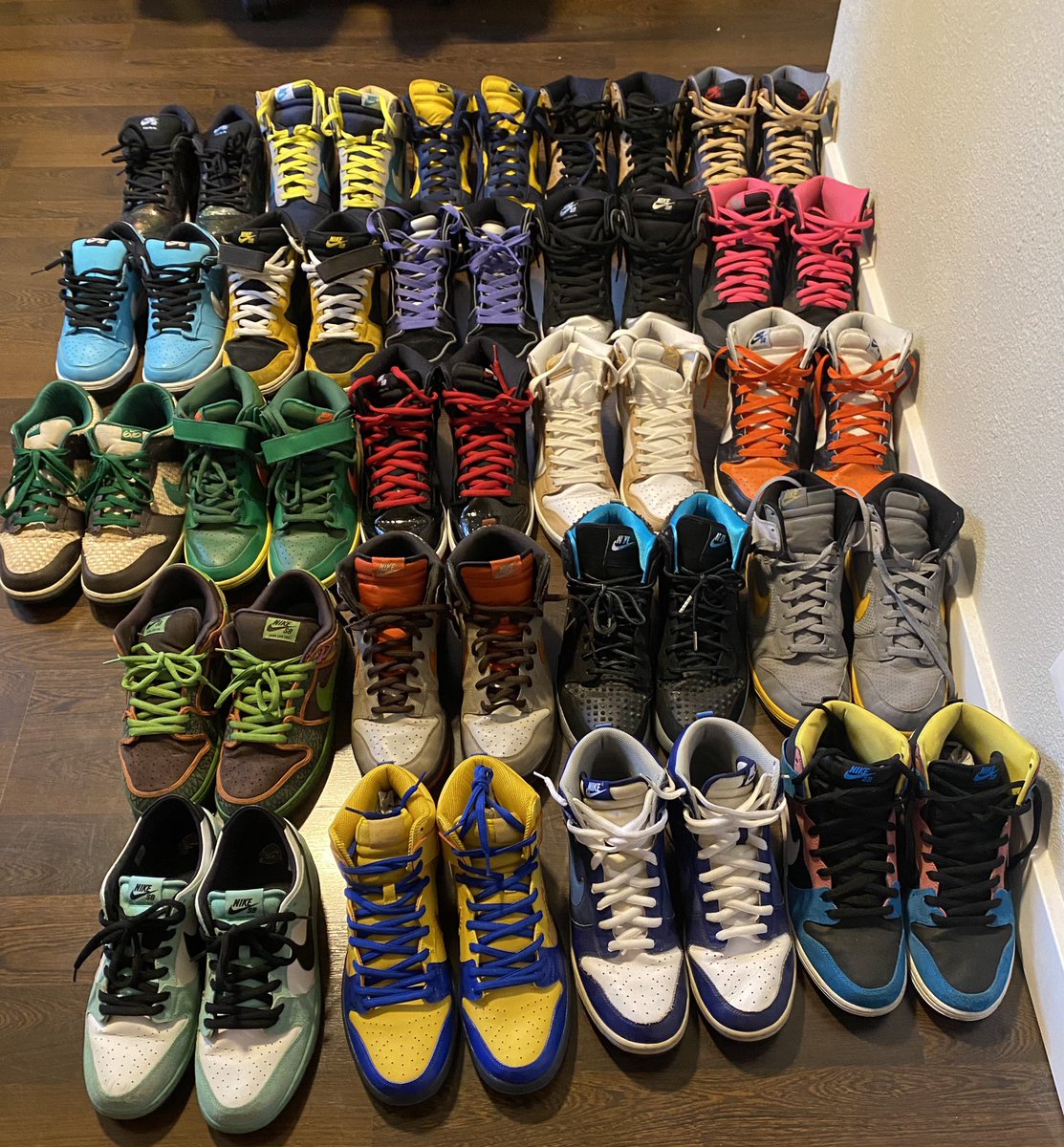 shewfiend's tweet photo. Just wanted to share my dunks with y’all. Been collecting since 07. Wish I would of started earlier but it is what it is. #ForTheLove #Nike #Dunks #NikeSB #DunkCollector #YAIS #YourAddictionIsShowing #Flavors https://t.co/scaWfJD0Gi