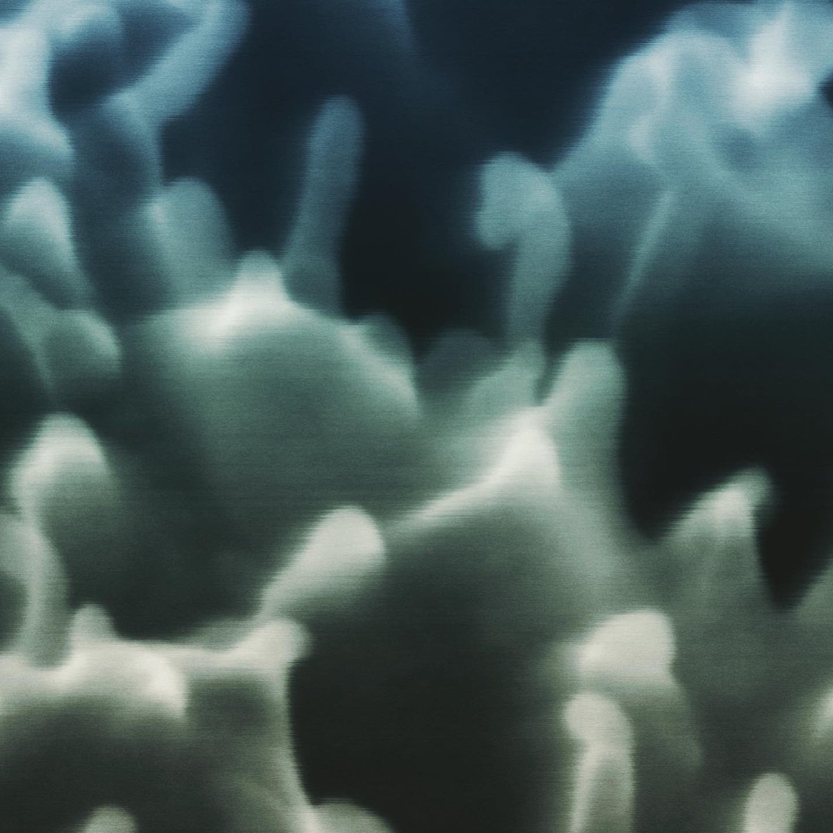 Chrismholt's tweet photo. Has anyone tried gold plating wire-bond pads on an Integrated Circuit?  @EvilMnkyzDsignz have you seen gold bond pads on an IC?  This is a shot after the zincating step of trying to do electroless nickel, electroless gold onto bond pads. #semiconductor #microscopy https://t.co/M5b1tEPKga