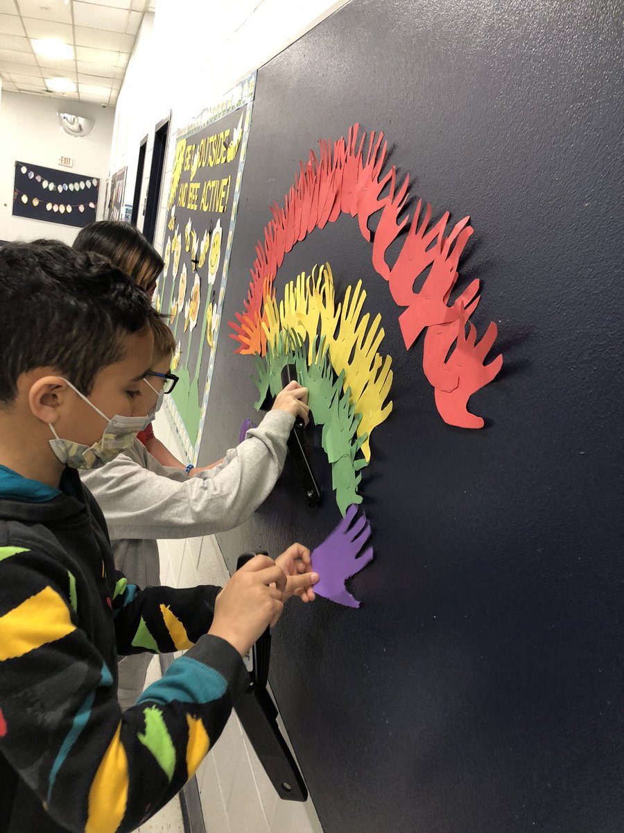 Encouraging students as leaders! Creative 5th graders enlist a third grade class to make rainbow 🌈colored  hand cutouts for their Kindness is Gold display. ☘️ <a href="/mbernal_DrB/">Michelle Bernal</a> <a href="/fernbrooknj/">Fernbrook Elementary</a> <a href="/kel_a4/">Kelly Anacker</a> <a href="/aslinger717/">April Slinger</a>