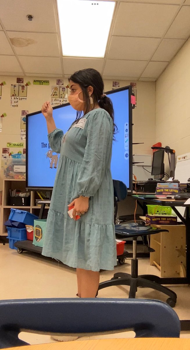 Ms Emily Shabo tweet media