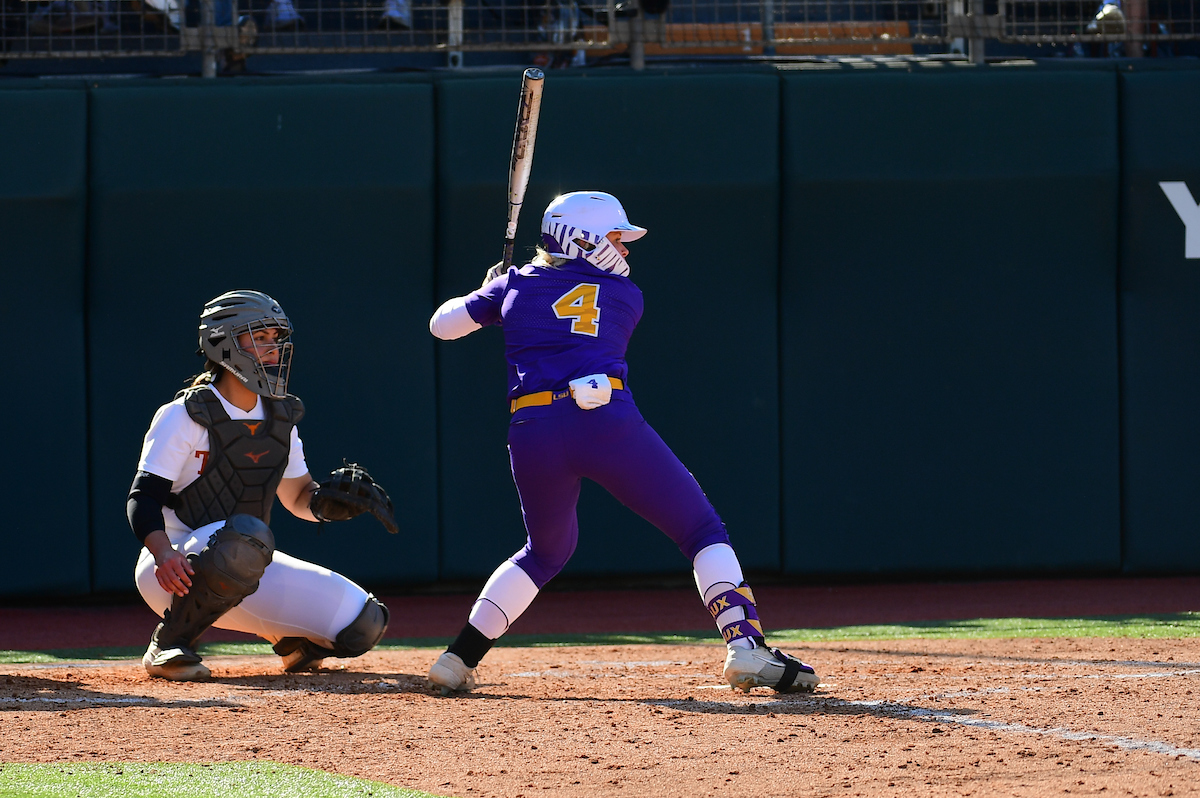 LSUsoftball's tweet photo. 💥 Out of There!

Redoutey hits her second home run this season and gives the Tigers a 4-0 lead. https://t.co/XsfrLt5F2s