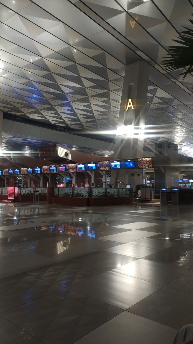 belom tidur Udeh bangun 🥱