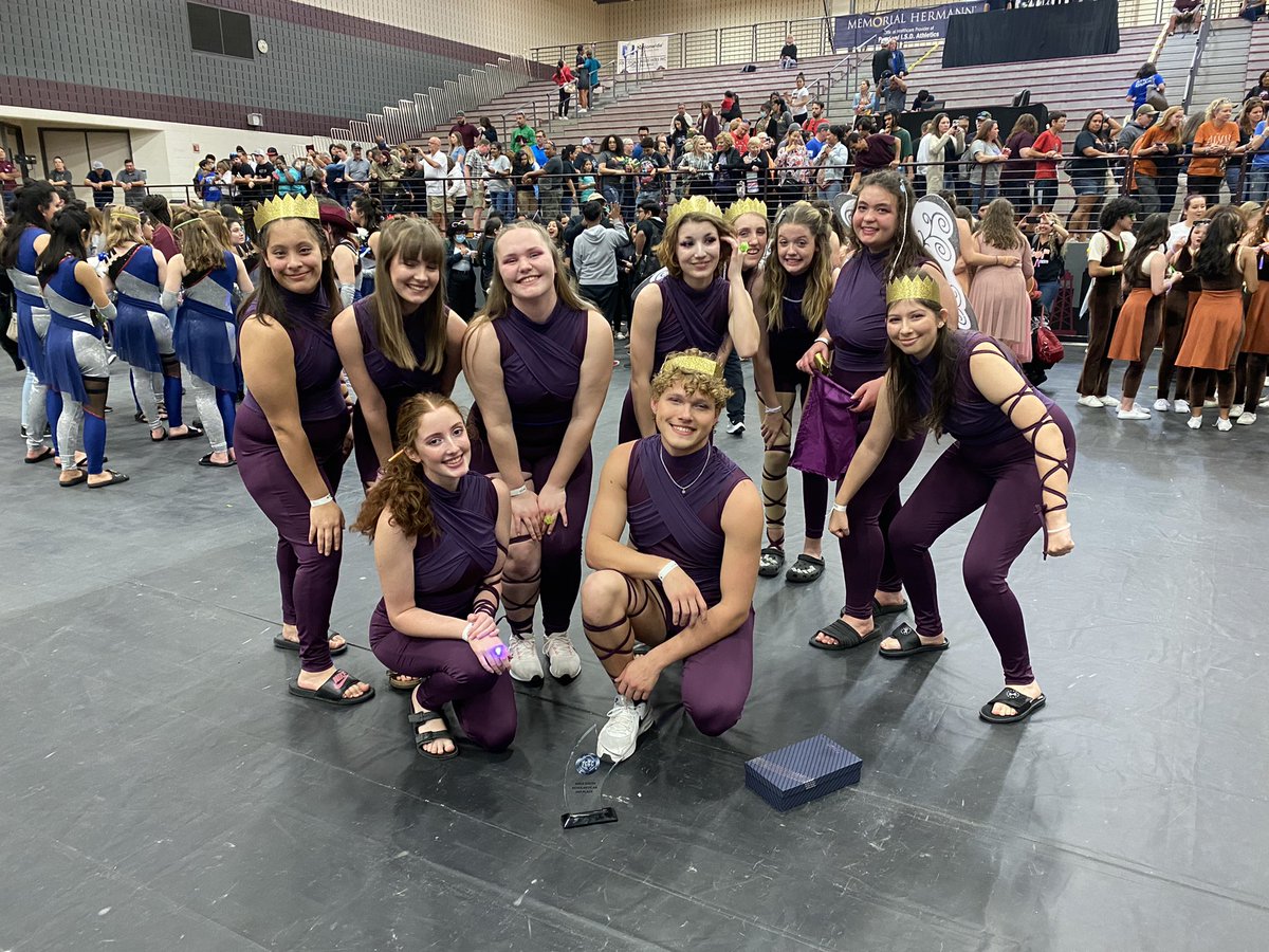 CCWildcatBand's tweet photo. Congratulations to the Clear Creek HS Winter Guard for advancing to the Texas Color Guard Circuit State Championships! 

The Creek Guard placed 2nd in area competition and is ready to take on the rest of the state!

@ClearCreekISD @CreekWildcats @CCISD_VPA https://t.co/VvTeRImyEI
