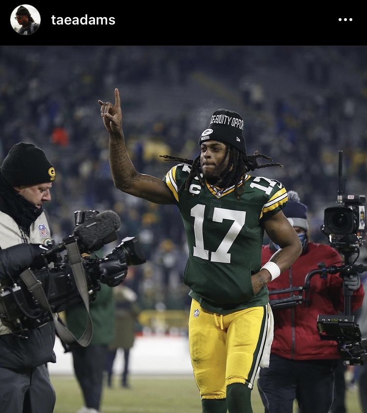 mattschneidman's tweet photo. Davante Adams says farewell to Green Bay https://t.co/J3eExcWrBS