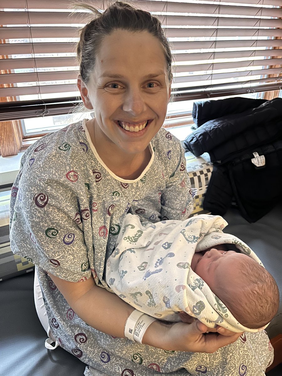 SheaInIowa's tweet image. It’s a girl!