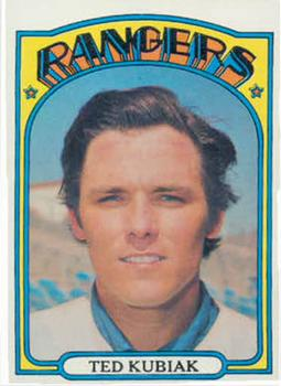 PaintedCap's tweet photo. Ted Kubiak
1972 #Topps #23
Artist’s Motivation: Traded by #Cardinals to #TexasBaseballTeam for Joe Grzenda, 11-3-71.
#ToppsArt Techniques: Satin collar effect (SCE).
#1972WS  #1973WS https://t.co/wKGO59mQyQ