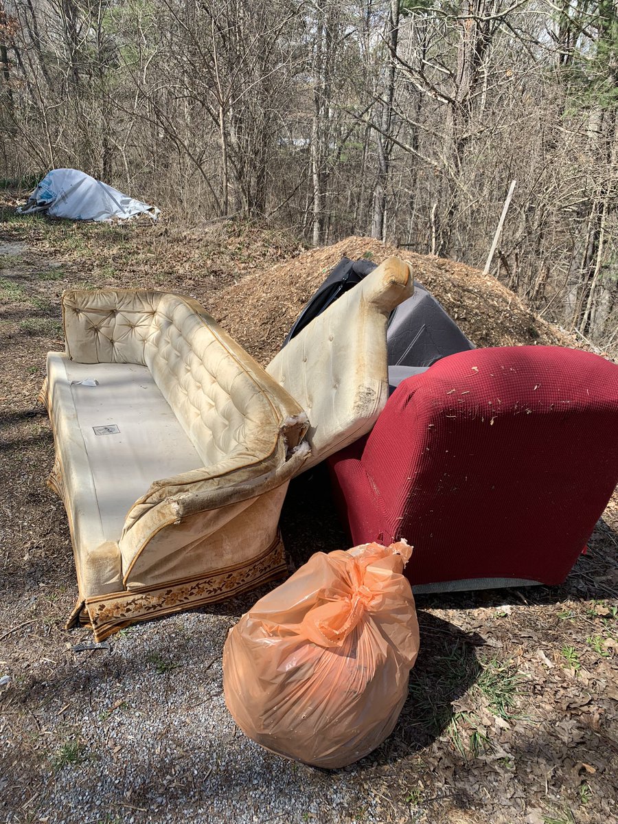 gregpuckettwv's tweet photo. Five miles clean today! This is the start of #keepmercerclean season! Let’s make it a good one! https://t.co/7D8EV1ZbYX