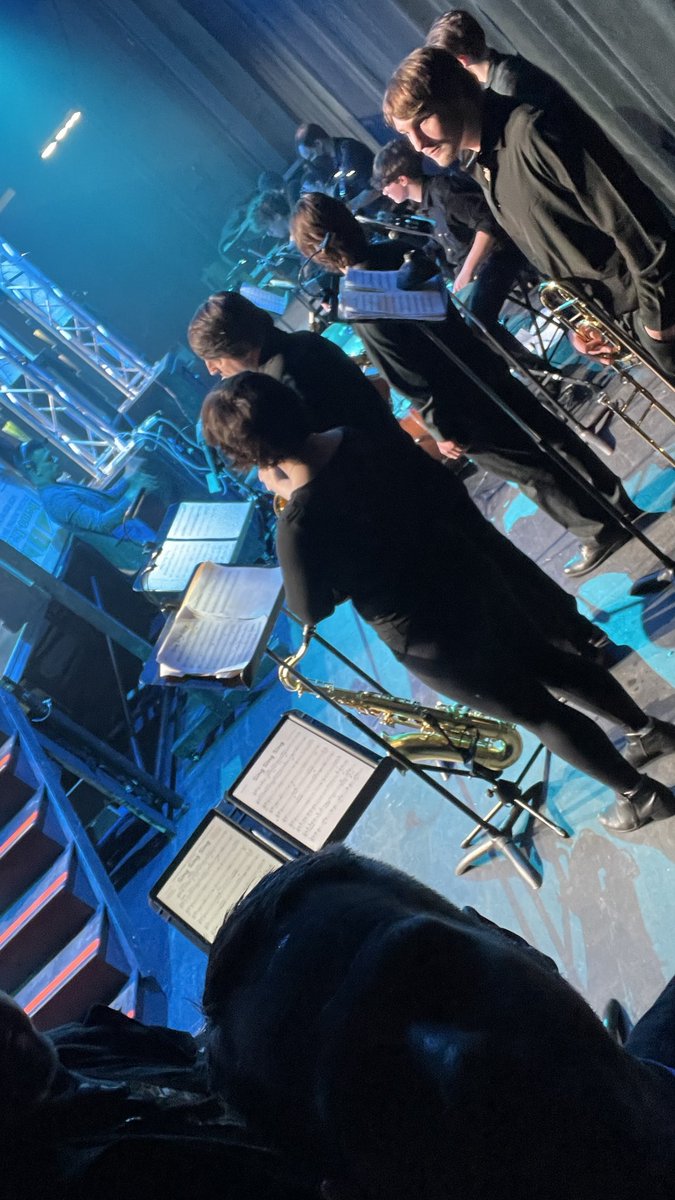 Lester Boggio tweet media