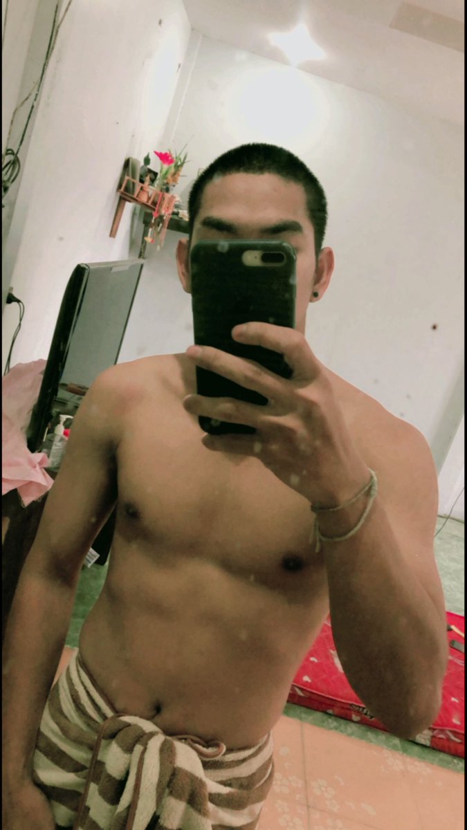 WoraphobPro23's tweet photo. เหงาครับ #ฝากติดตามด้วยนะคับ #ฝากรีทวิตด้วยนะครับ https://t.co/5XTAmoiEtZ