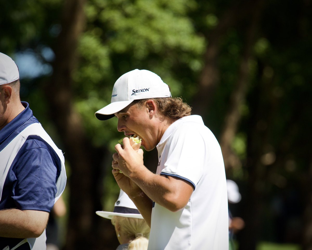 Harrison Crowe is eating up the Sunday pressure at the #NSWOpenGolf 
He is -18 four in front as he plays the 9th. 
<a href="/GolfNSW/">Golf NSW</a> <a href="/Concord_GC_/">Concord Golf Club</a> 
📸: <a href="/AdrianLogue/">Adrian Logue</a>
