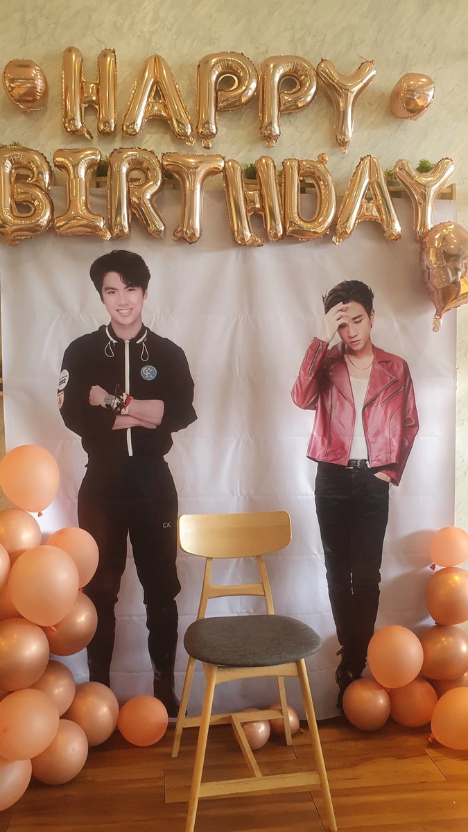 MYPerthTanapon's tweet photo. It's happening! You're welcome to come~

#PerthHBD2022 #PerthTanapon 
#OhmHBD2022 #ohmpawat 
#almostPERTHFECT https://t.co/1rPOqdtW6y
