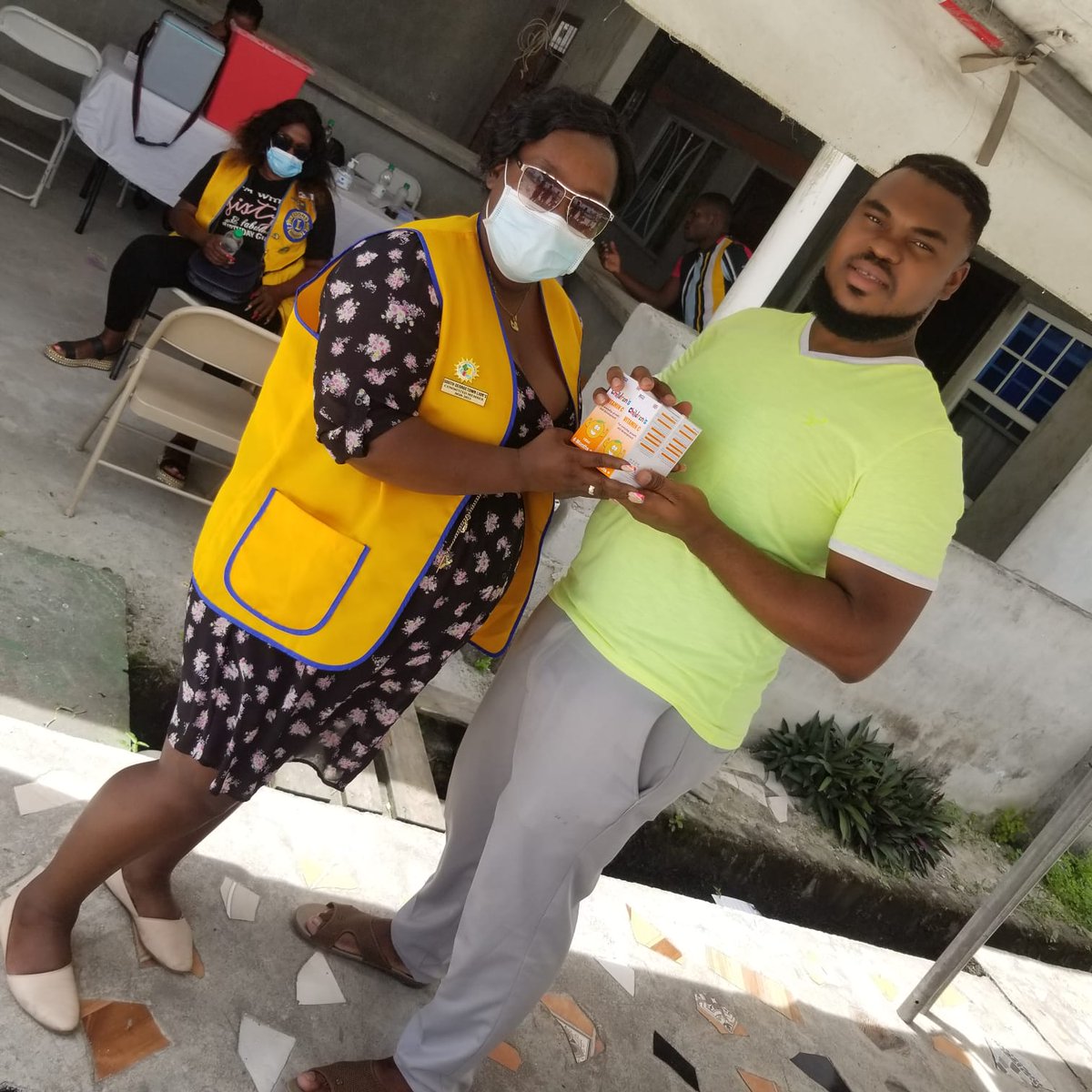 HFGuyana's tweet photo. Humanity First Guyana collaborated with YBL with their medical outreach.Humanity First Guyana distributed 252 vitamin C medicine in East Ruimveltd. #HumanityFirst #HumanutyFirstGuyana #Wecareforothers https://t.co/o25DEIhkCC