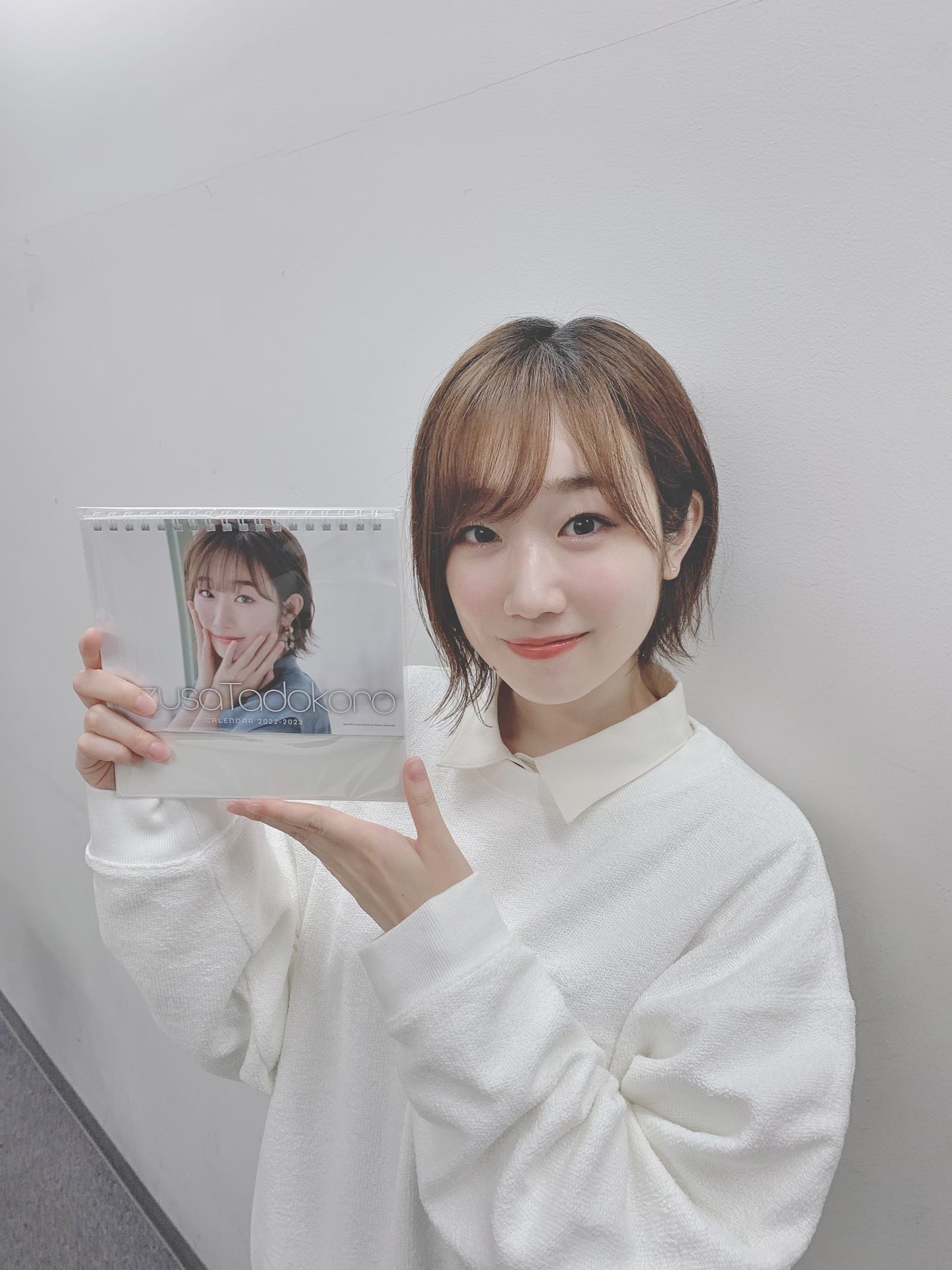 田所あずさofficial 田所あずさ Calendar 22 23 無事に届きましたでしょうか ゲットしてくれてありがとうございます 今回いろんな衣装や髪型にチャレンジしましたが みんなの推しは何月ですか あずさ T Co Z2r2kfkvq4