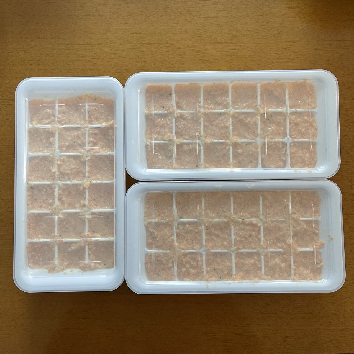 Pokeo_19's tweet photo. お迎え1年と3ヶ月と20日目
土日祝日は主の充電日⚡️

今日はミキサー食を補充😁
レシピはいつも通り。

電子レンジの蒸し器で栄養満点❣️

https://t.co/b3BAyyUSAY

#sugarglider
#フクロモモンガ https://t.co/AniKmHgAil