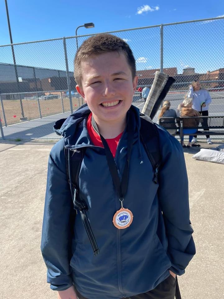 CardinalTennis1's tweet photo. Consolation champ from yesterday! #RedRed #TeamMelissa https://t.co/CP0ZF7P5pq