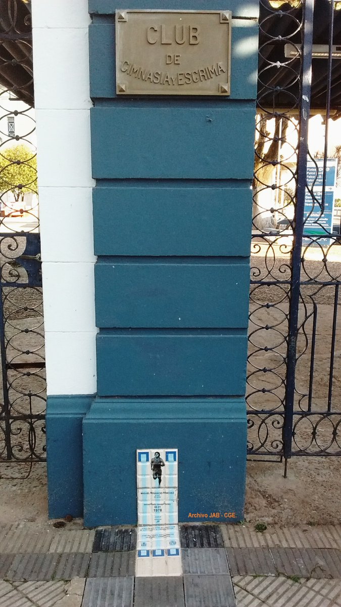eldecanomensana's tweet photo. #GELP #CGE #LaPlata #ExTriperos.
Derechos Humanos - #DDHH
Hoy se corrió #LaCarreraDeMiguel2022 en CABA.
Miguel Benancio Sánchez tiene su homenaje en el Estadio J.C.Zerillo, con el estilo elegido hace años: Una baldosa, para dejar huellas que emocionen, con arte, sin golpes bajos. https://t.co/UbHg4JzNgb