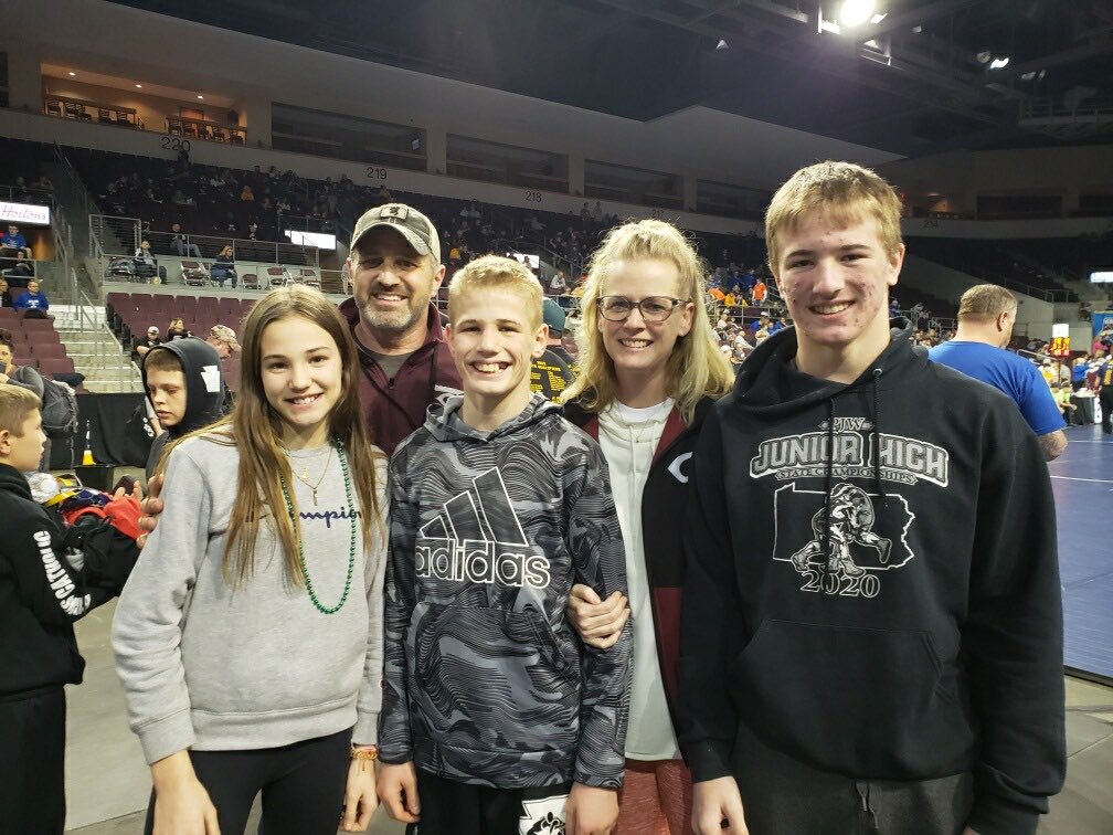 kwithrow5's tweet photo. Proud mom and aunt today! Doran placed second at the AAU nationals in TN and my nephew won the state champion in PA! Blessed with the best brothers, nephews and son! https://t.co/Xhiuq0CEPY