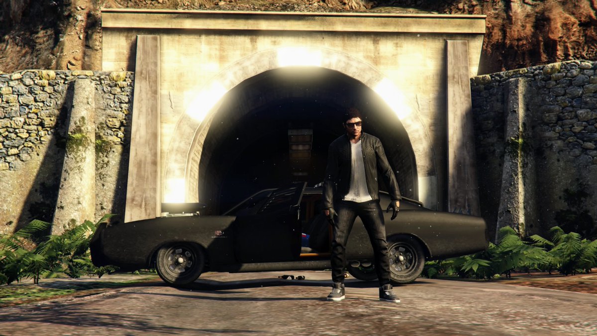 ZeroKr_'s tweet photo. The Many Famous Cars of Jack Cole and DMVE Studios. @DMVEstudios  Thank you @CodyDMVE For the creation of This wonderful Machinima, 100/10 , 3 thumbs up, awsome Machinima series, please keep it up Cody I want to see more of Jack and his story's #gtamachinima #jackcole #GTAV #GTA5 https://t.co/iNh6dGWBld