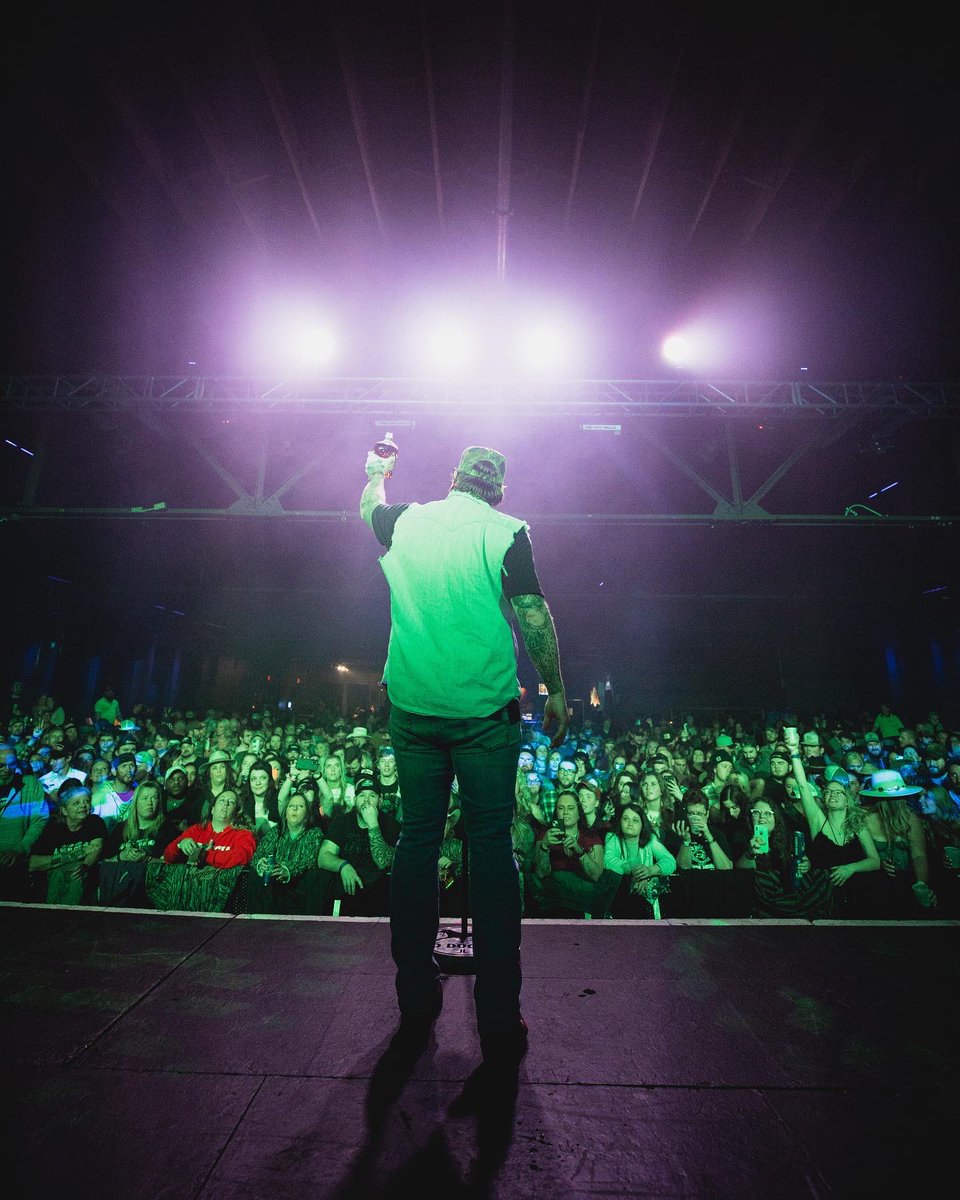 JonTLangston's tweet photo. ME 🤝 MI https://t.co/l4cHm4eDnx
