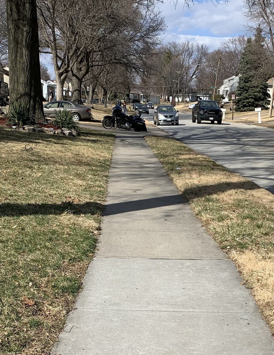 PushingGraphite's tweet image. Omaha keep doing Omaha stuff. #pedestrianunaware