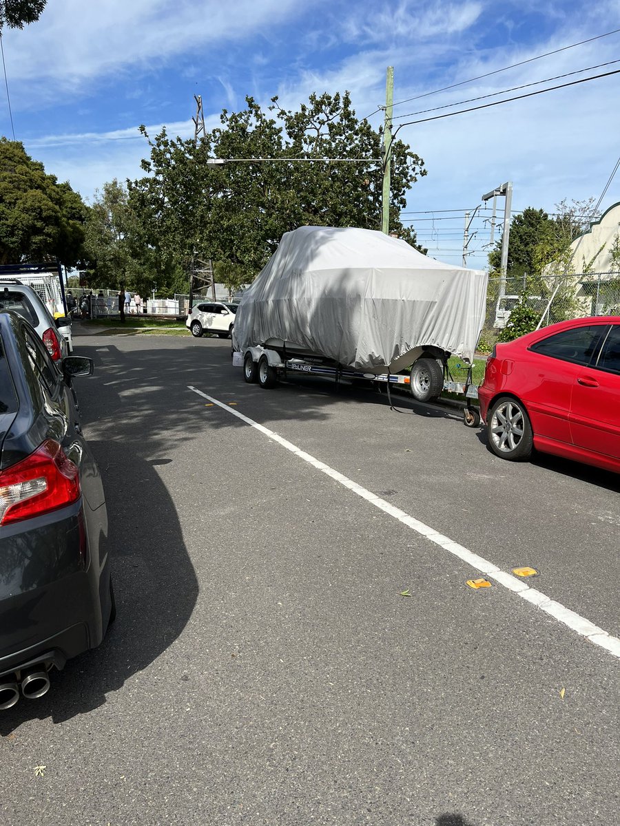 chloebloem's tweet photo. @MonashCouncil Parking issues in Hughesdale on weekends. Permit space taken by cars with no permits. Also, are boat trailers on the street ok? Takes up a lot of space in a narrow street… https://t.co/OF67vgcKRg