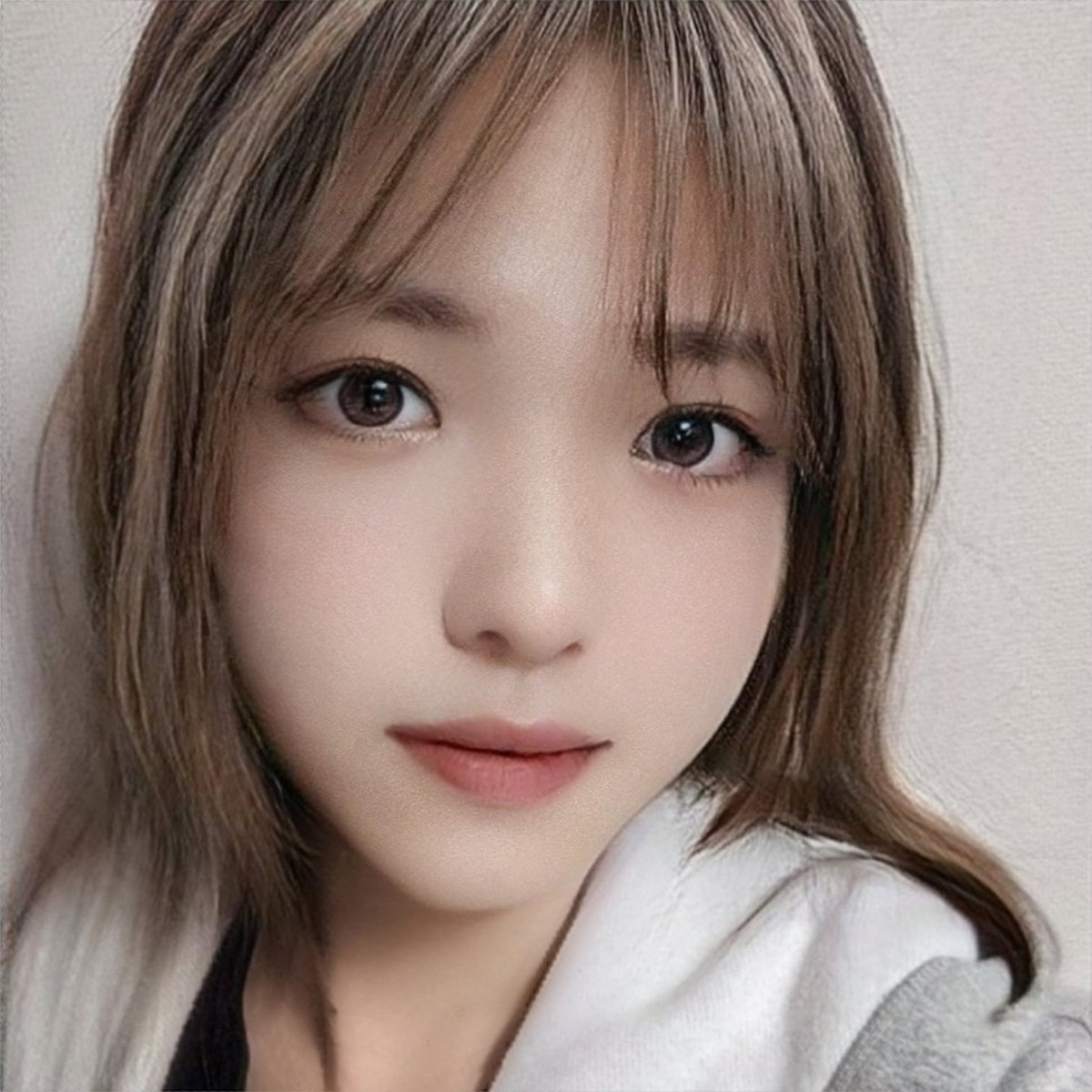 __Sino____'s tweet photo. 色々盛ってみた😊
#カコジョ 
#faceapp https://t.co/mrSHFejVMX