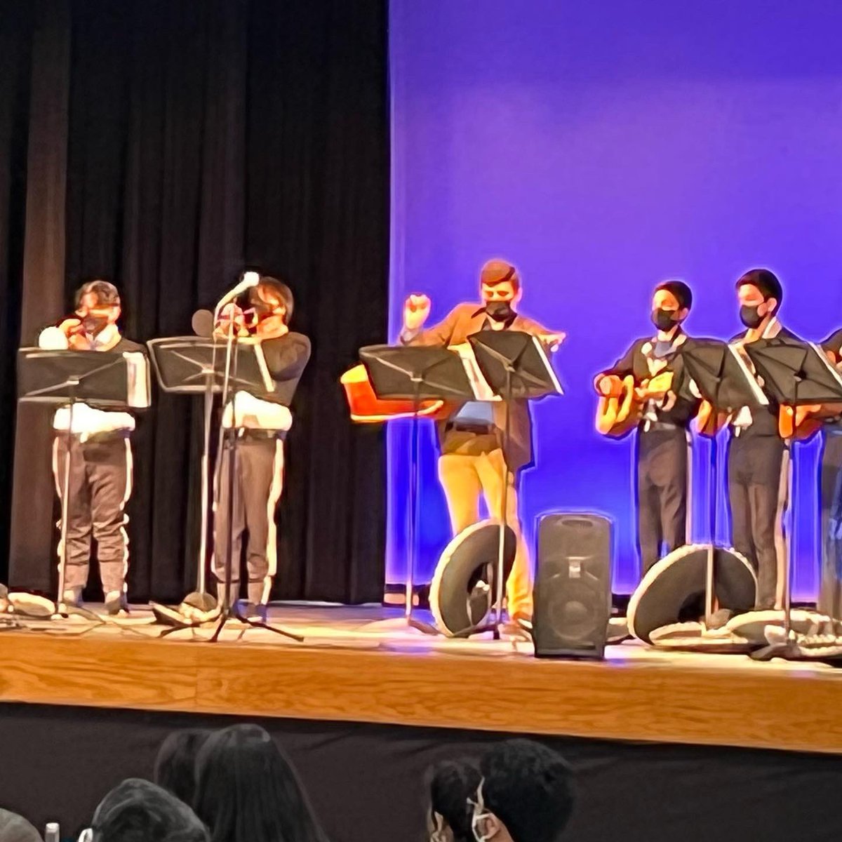 LemanMariachi tweet media