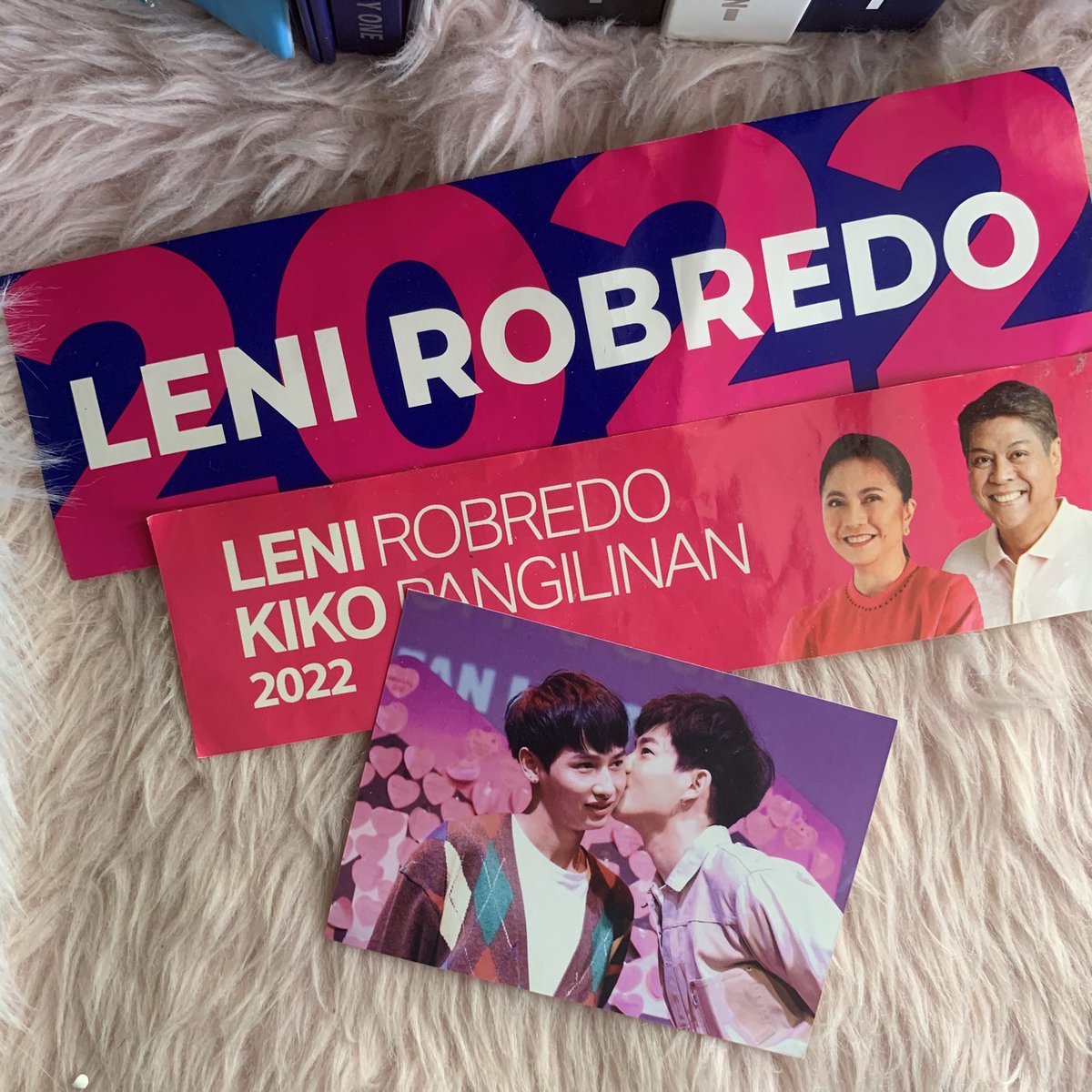 JJBESTBOY's tweet photo. bringing offgun with me today, dahil sa gobyernong tapat, may offgun label ang lahat 💖

#PasigLabanParaSaTRoPa #PasigIsPink #BabiisforLeni #BLSTANsforLeni #ออฟกัน https://t.co/PXh3ceCkCT