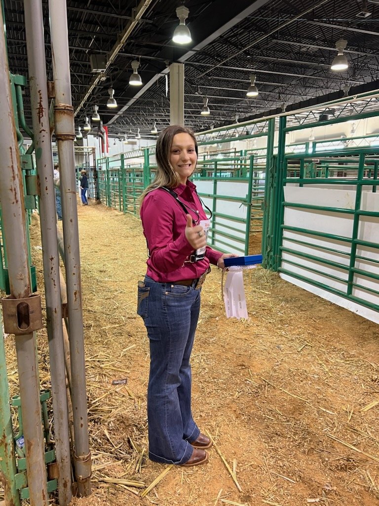 cypressparkffa's tweet photo. Congratulations Lexi on your big day at the HLSR Livestock Show Market Steer Auction. While you did not get the million dollar winning bid for your steer you did make memories that will last a lifetime time. #RiseUp #ITT https://t.co/4tSYqTz44J
