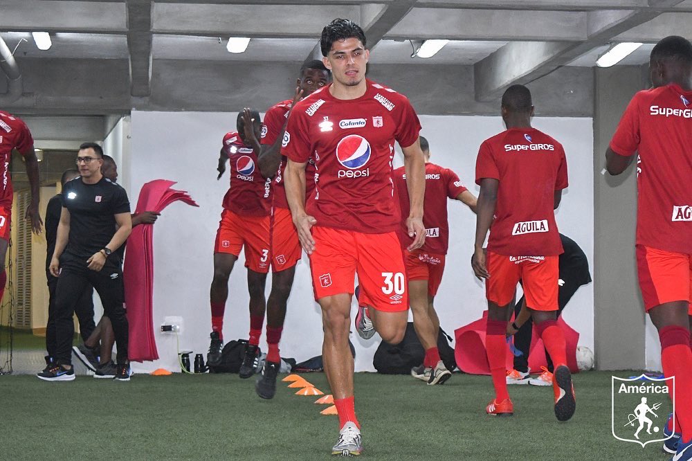AmericadeCali's tweet photo. 🔥 Puesta a punto 🆗 https://t.co/geQz8Hu5Sz