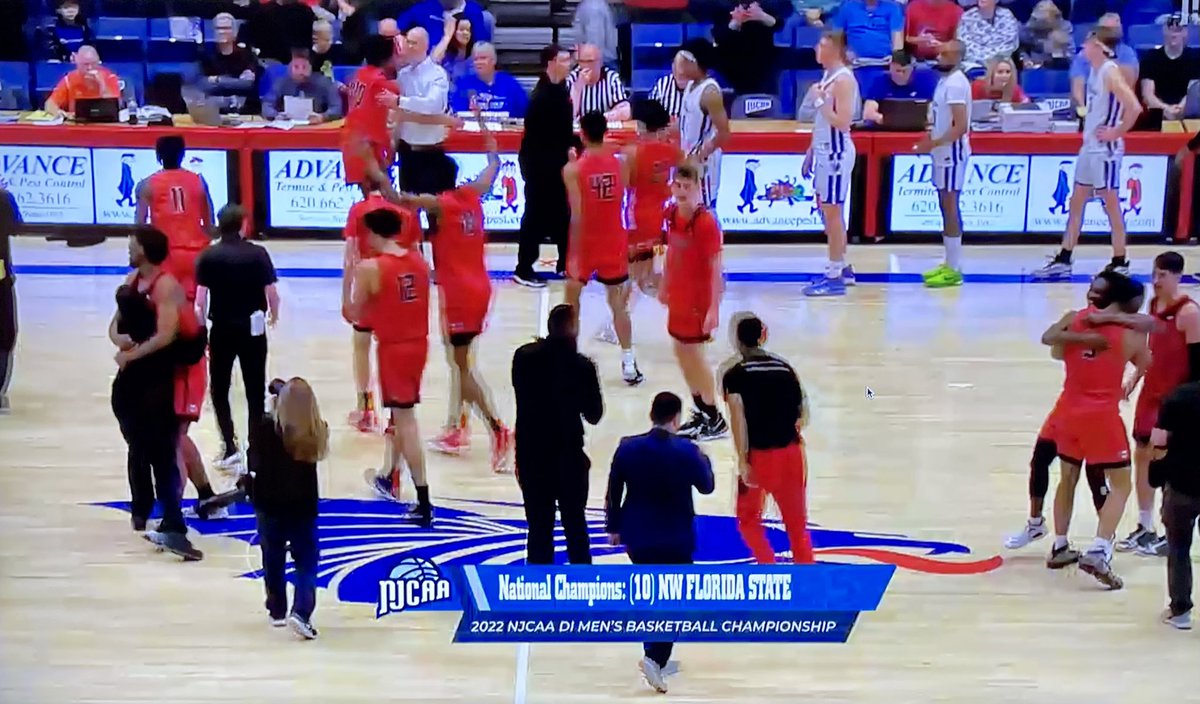 Mel_Ponder's tweet photo. Congrats to @nwfstatecollege - 2022 NJCAA National Champs!! 🎉🎉🎉@DevinStephenson @CoachGreGHeiar https://t.co/n6i49eYkRj