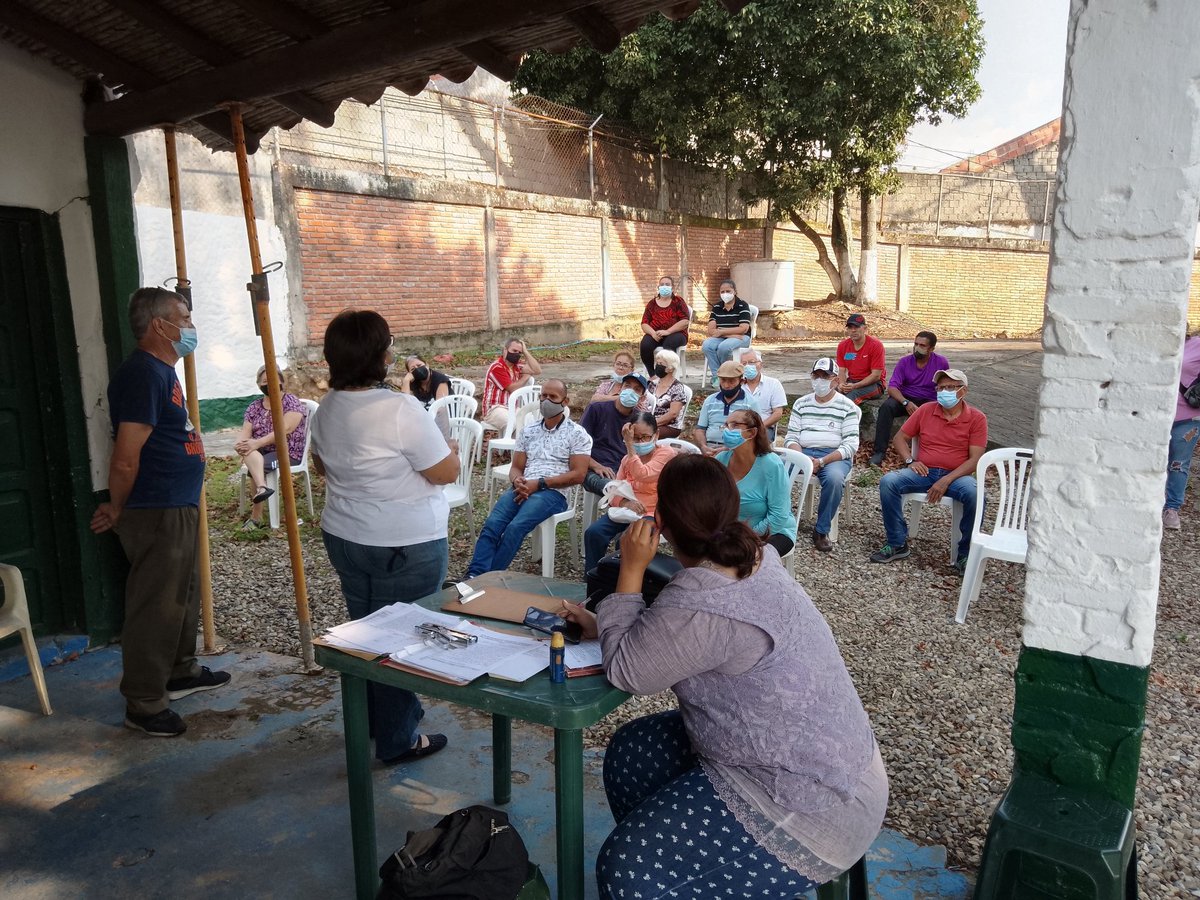 #19Mar Asamblea de cuidadanos y cuidadanas para la renovación de las Vocerias del Consejo Comunal Campo Alegre -Pueblo Nuevo, San Cristóbal Estado Tachira @MP_Comunas *#SoyComunicadorClap* #ComunaONada @NicolasMaduro @jaarreaza #YoCreoEnVenezuela