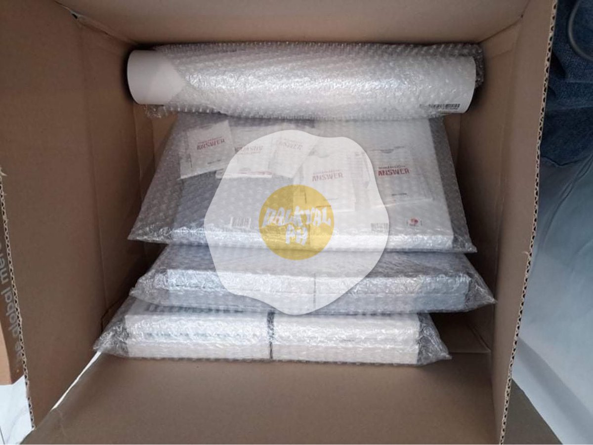 DalkyalPH's tweet photo. #SunnySideWhatsUp

Enhypen Dimension:Answer Albums (First Press) are now at our KR Address 💛 Waiting nalang for other items to be shipped before closing this box 🤗 Thank you so much and we are always active on our DMs 🙆🏻‍♀️ https://t.co/UfCPwzxzSZ