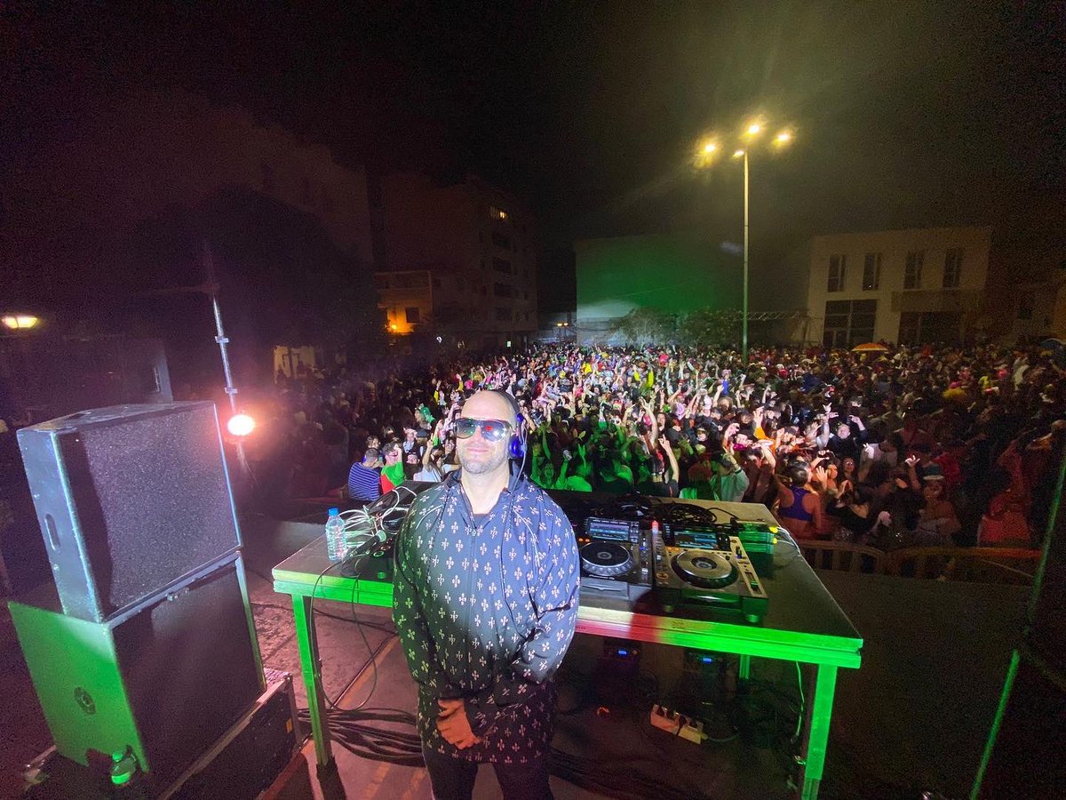 RAYCASTELLANO's tweet photo. Sonríe que llevabas 2 años sin hacer lo que más te gusta.  GRACIAS LANZAROTE !! ❤️ https://t.co/U95YwXkgex