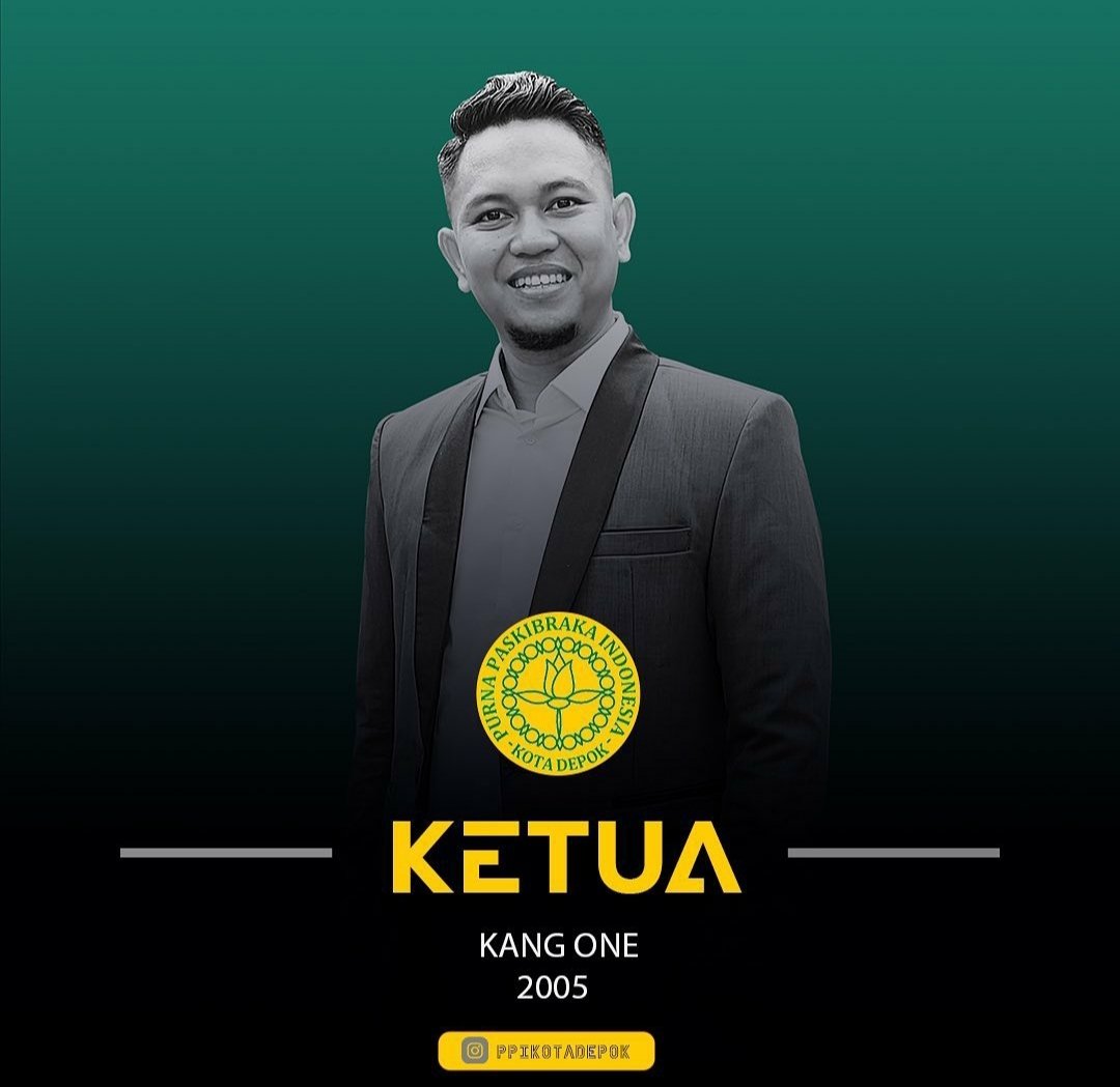 Mahayu_Foury's tweet photo. Si pak ketua yg makin sibuk telponan n kegiatan menjelang 17 agustusan, aku mah support aja,asal ga mempengaruhi (dan nambahin) uang jajan dan tetep bantu nyuci baju adek,hahahaha https://t.co/u9tmjvwNQP