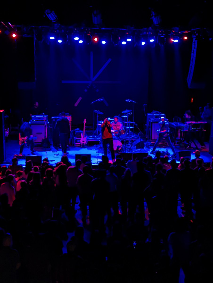dookangelo's tweet photo. Saw @thisislijoe at the @vein_fm @ToucheAmore show in Philly. Good to see ya out here, especially since you turned me onto vein. They're so sick live! https://t.co/olv4jKtrqC