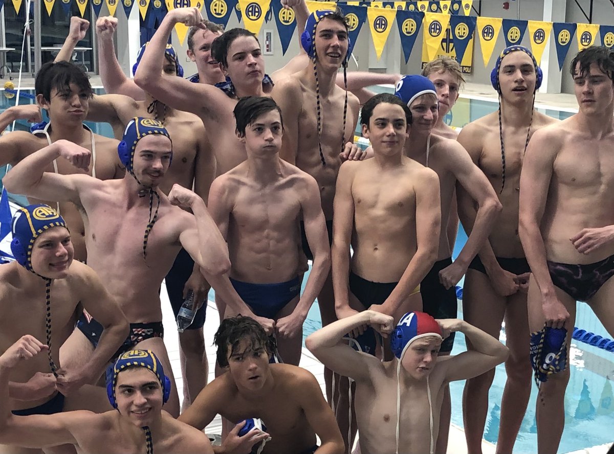CarolOcker1's tweet photo. Heights Water Polo season officially begins! Winners 15-5 against Johnson! https://t.co/tPjk3Ow8OI